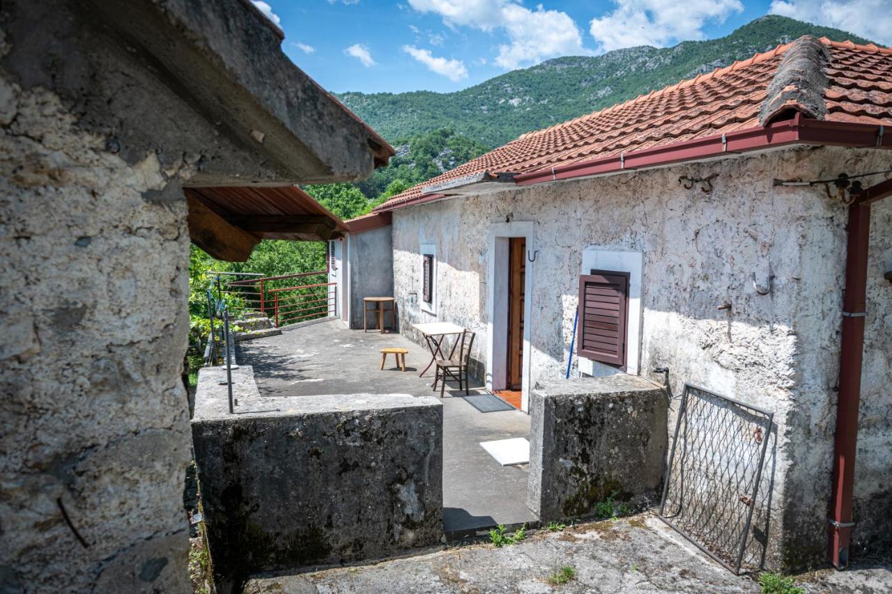 Guest House Gornji Ceklin Cetinje Bagian luar foto
